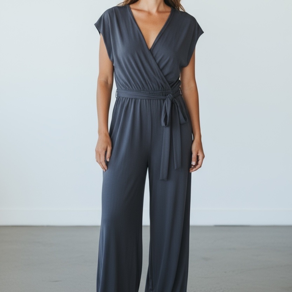 New York & Company Women Jumpsuit with Belt Blue Size Small